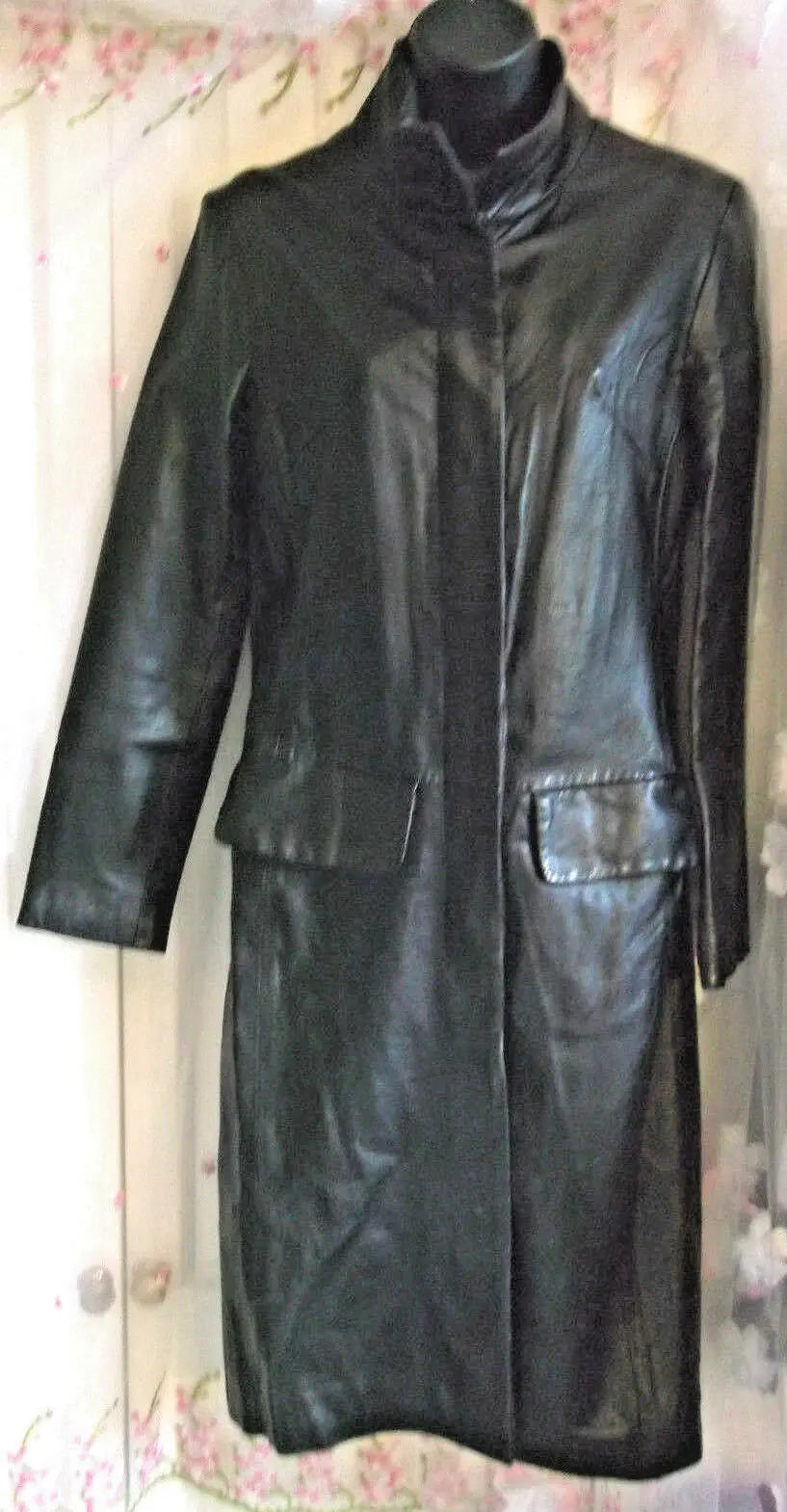 Matrix style outlet coat