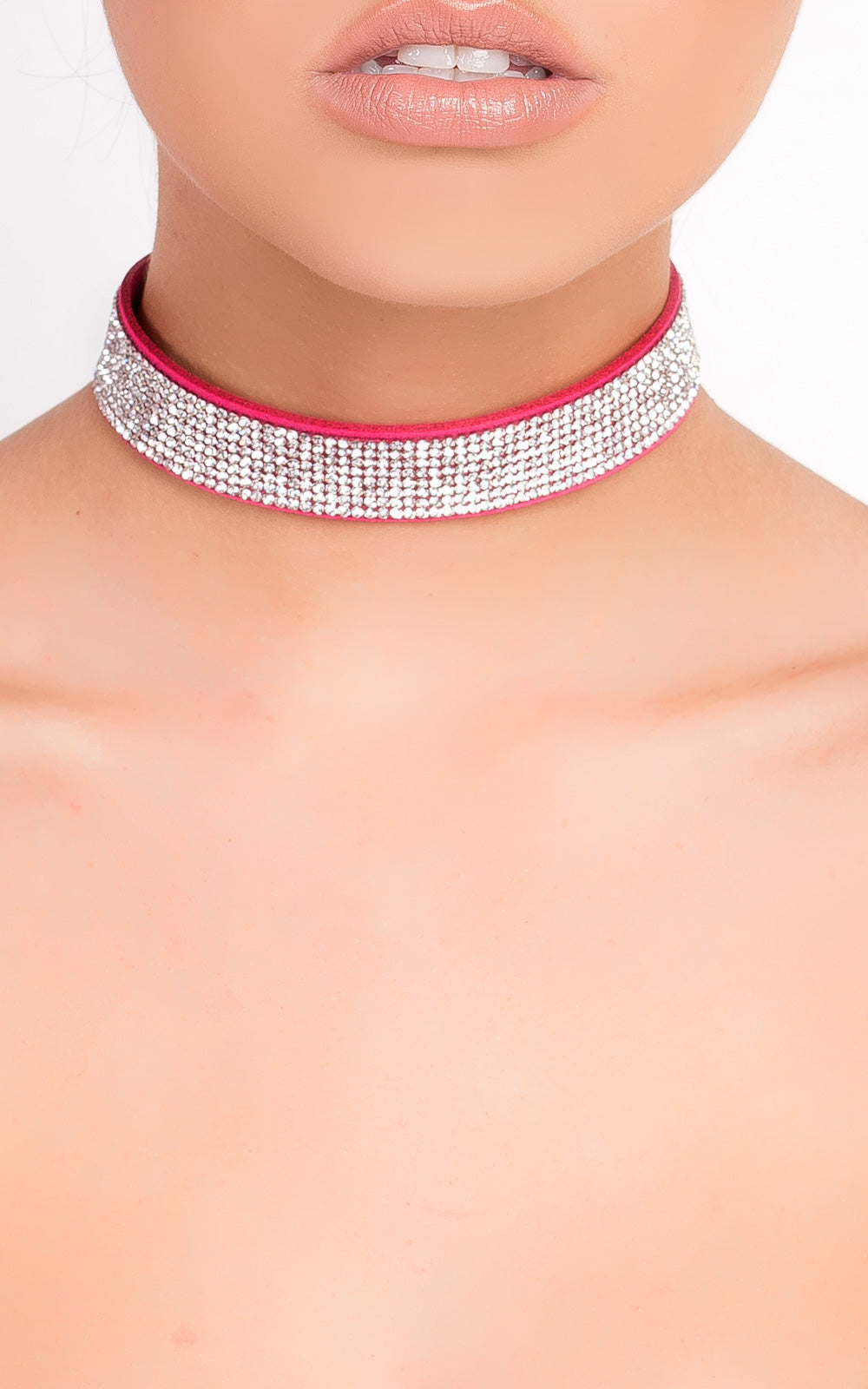 Suede Diamante Choker Moda