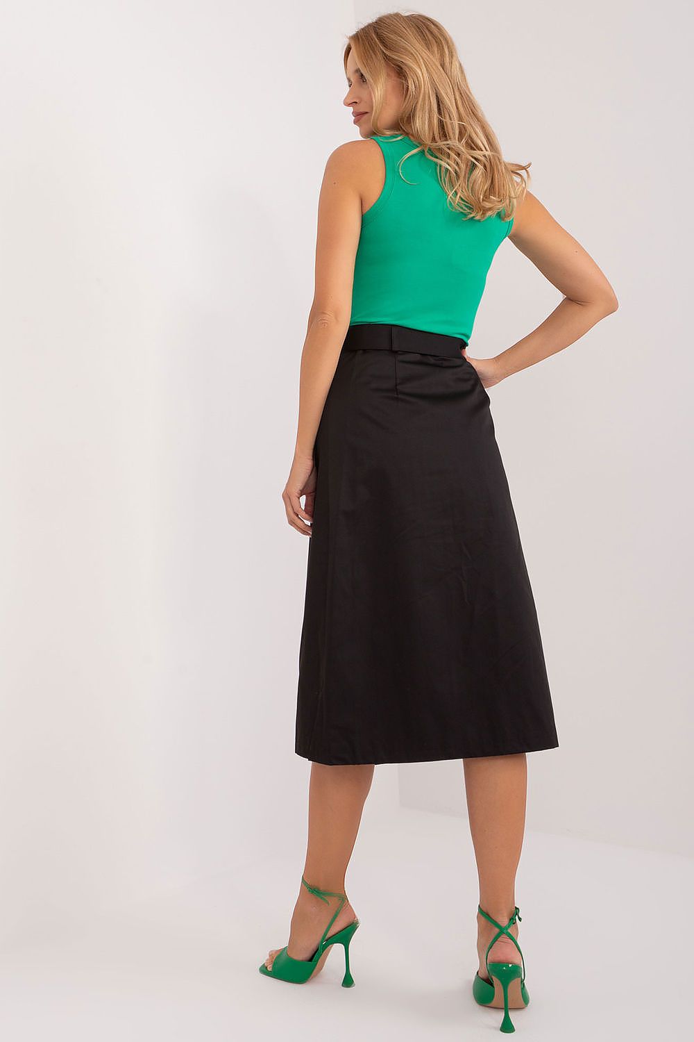 Skirt model 193268 Factory Price Factory Price