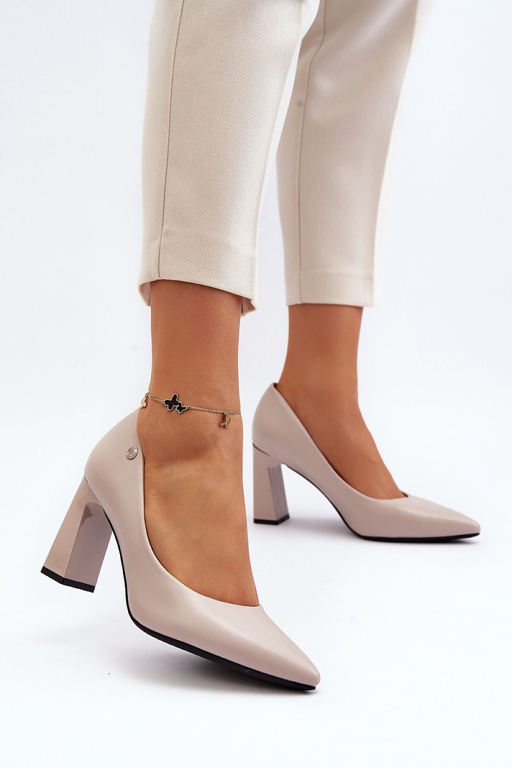 Block heel pumps model 193381 Step in style Step in style