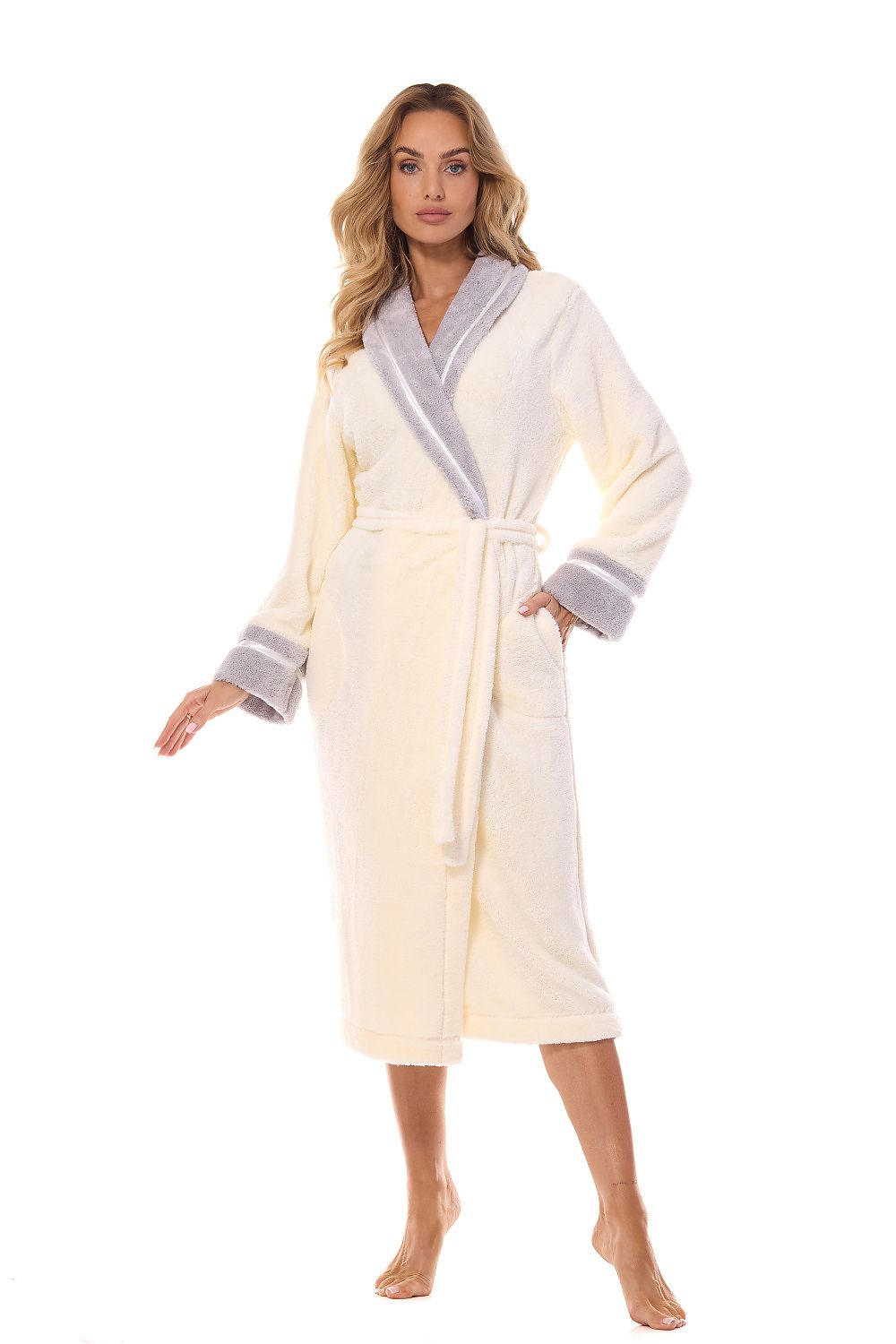 Bathrobe model 199364 L&L collection L&L collection