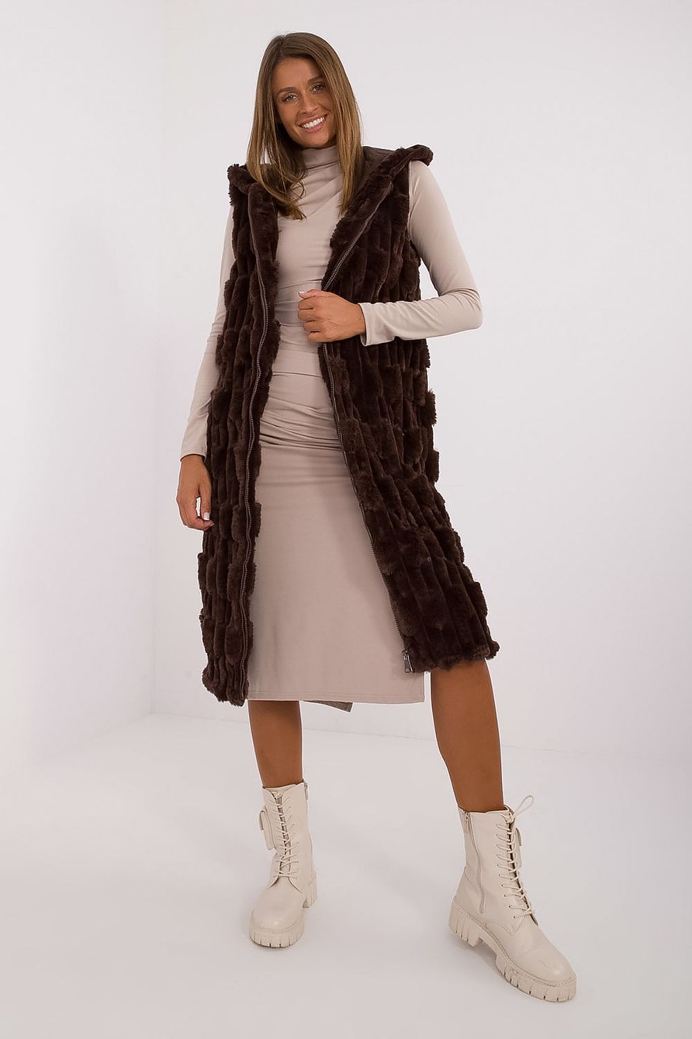 Gilet model 200522 AT AT