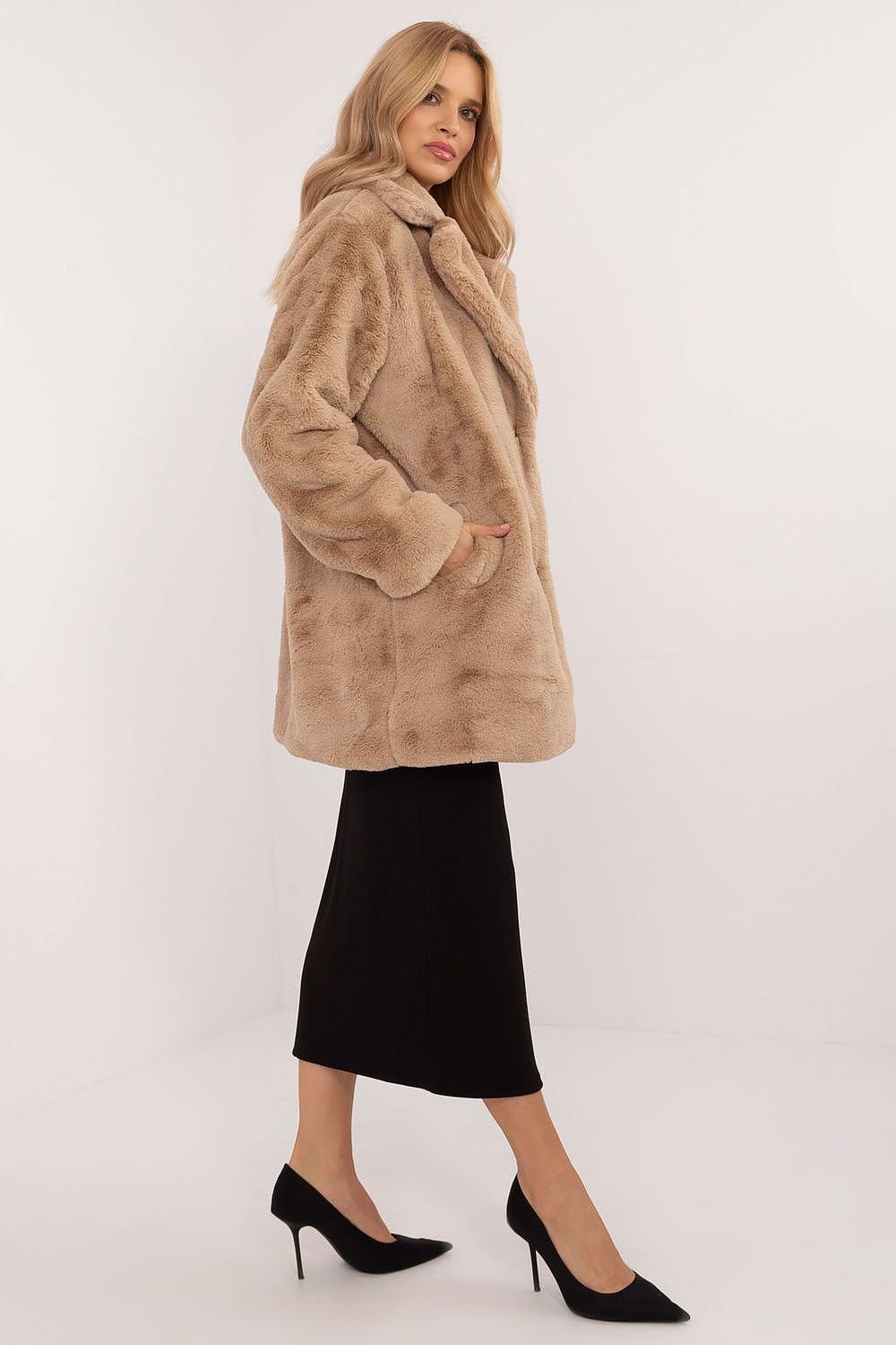 Coat model 202274 Factory Price Factory Price