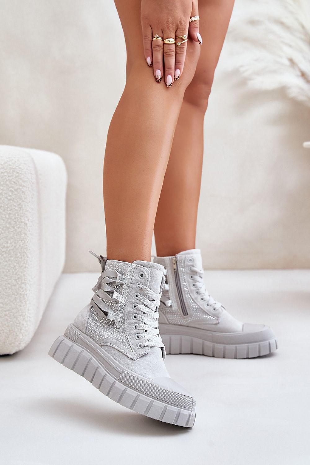 Sneakers model 201924 Step in style Step in style