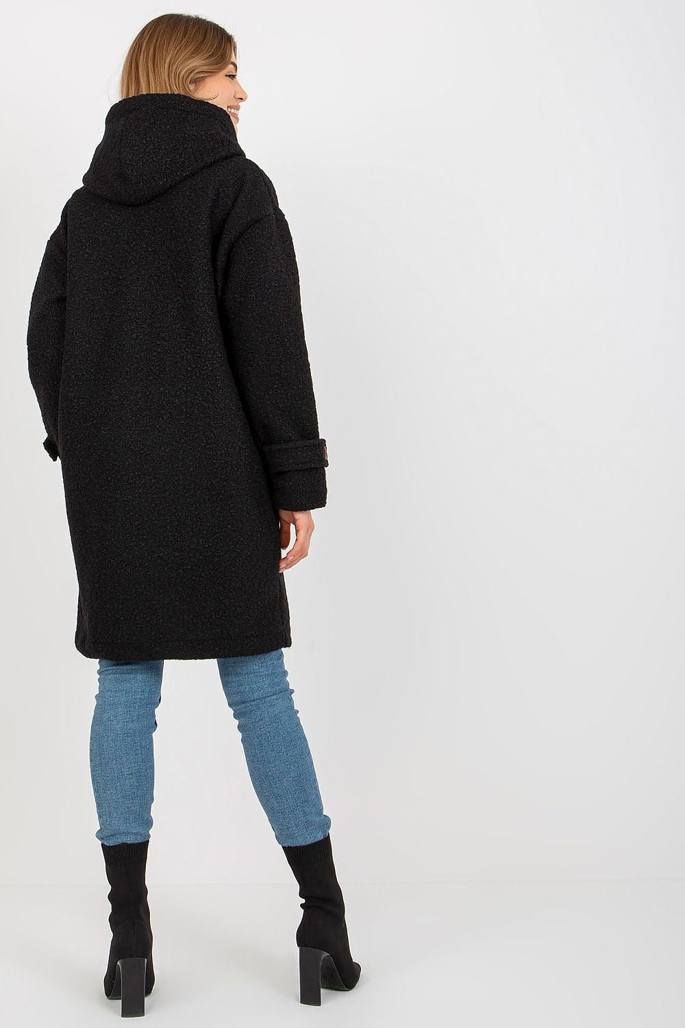 Coat model 175173 Relevance Relevance