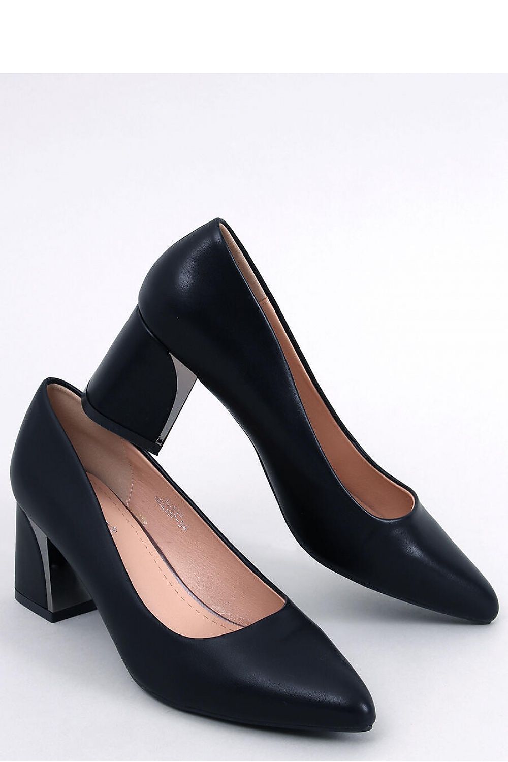 Block heel pumps model 178775 Inello Inello