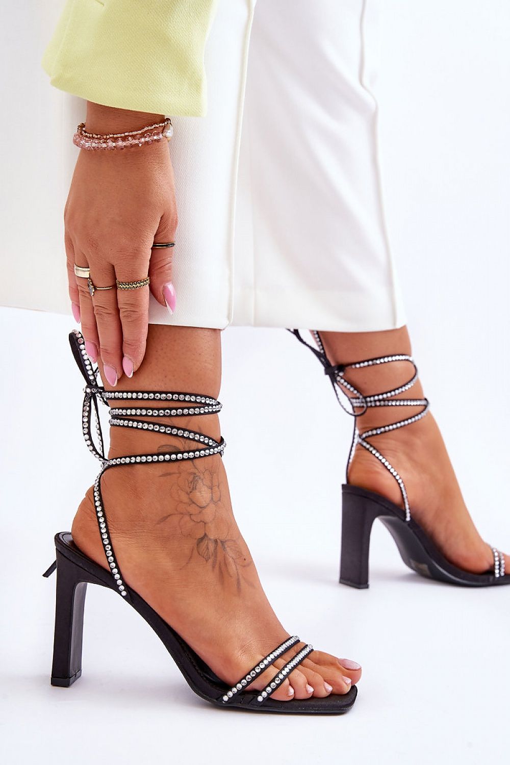 Strappy sandals model 179623 Step in style Step in style