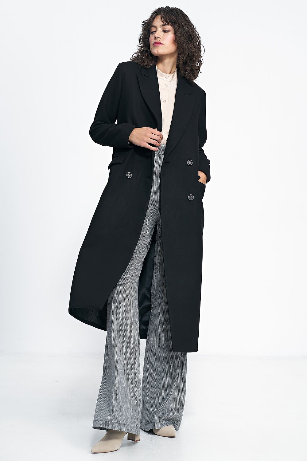 Coat model 186840 Nife Nife