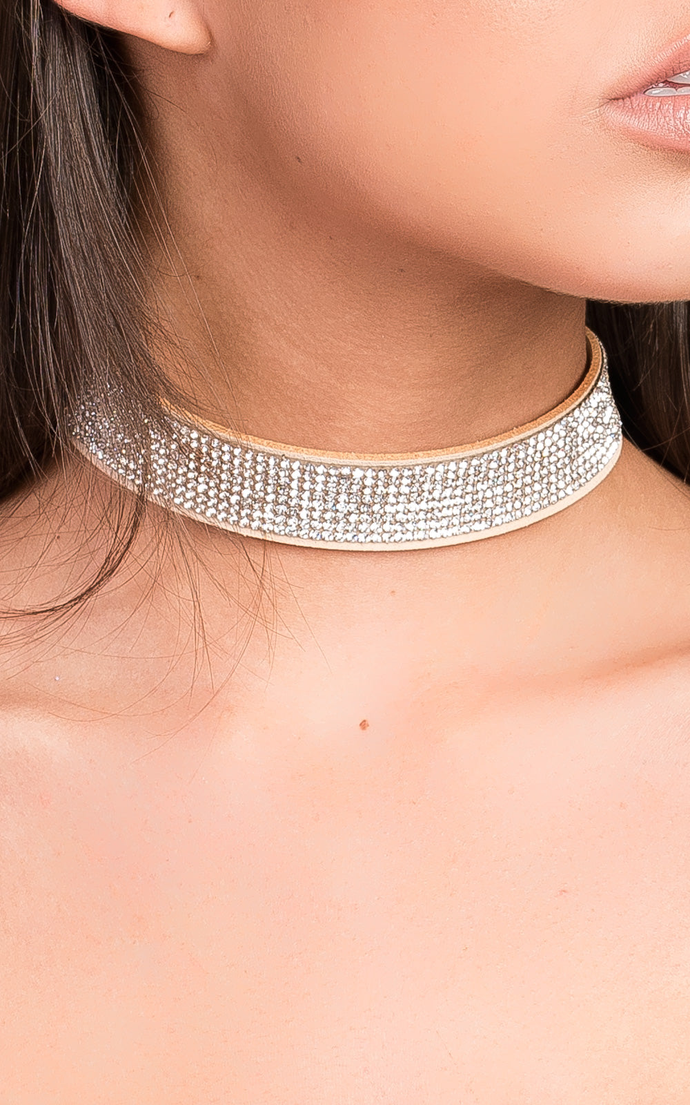 Suede Diamante Choker Moda