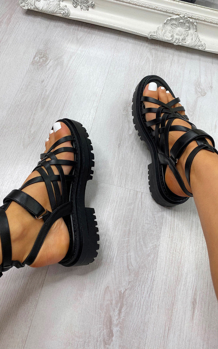 Strappy Sandals Moda