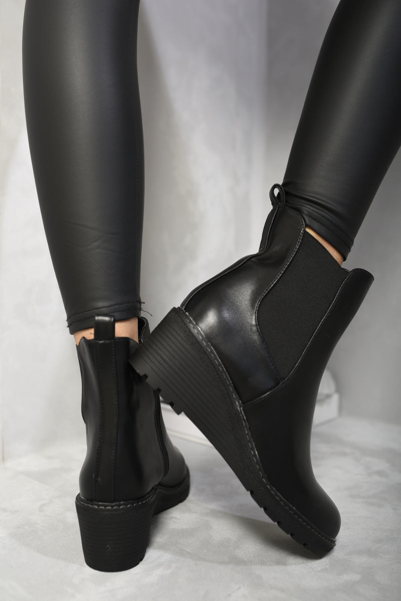 Low Wedge Ankle Boots Moda