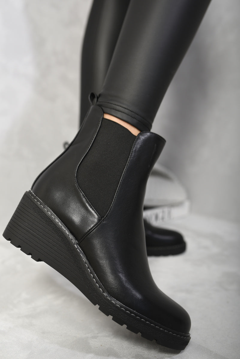 Low Wedge Ankle Boots Moda