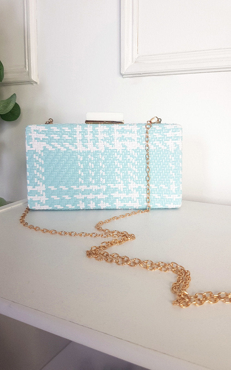 Woven Box Clutch with Long Strap Detail Moda