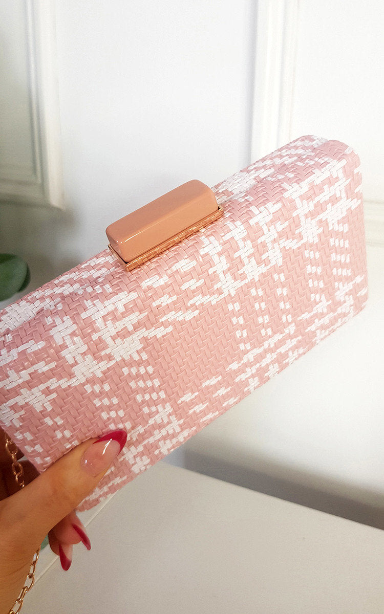 Woven Box Clutch with Long Strap Detail Moda