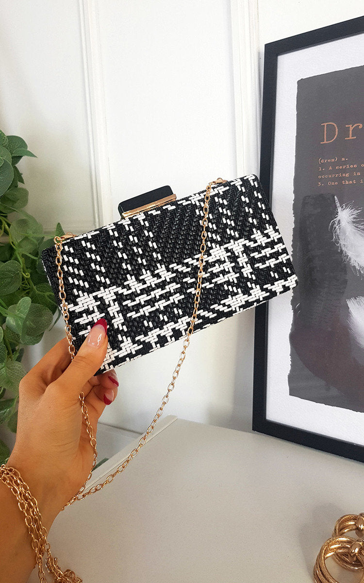 Woven Box Clutch with Long Strap Detail Moda