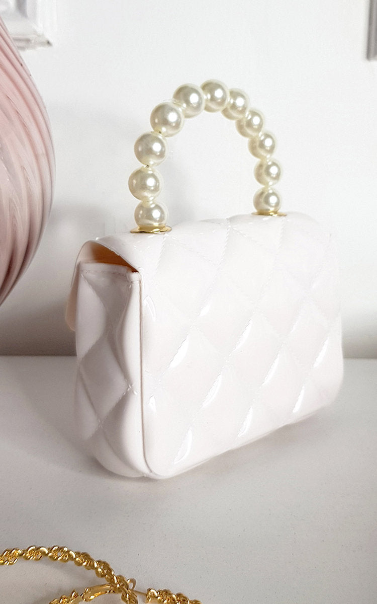 Fold Over bag with Pearl Handle Moda