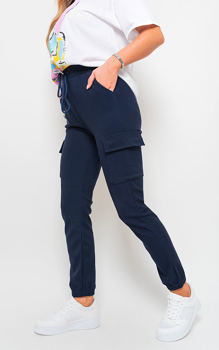 Cargo Pocket Trouser with Drawstring Moda