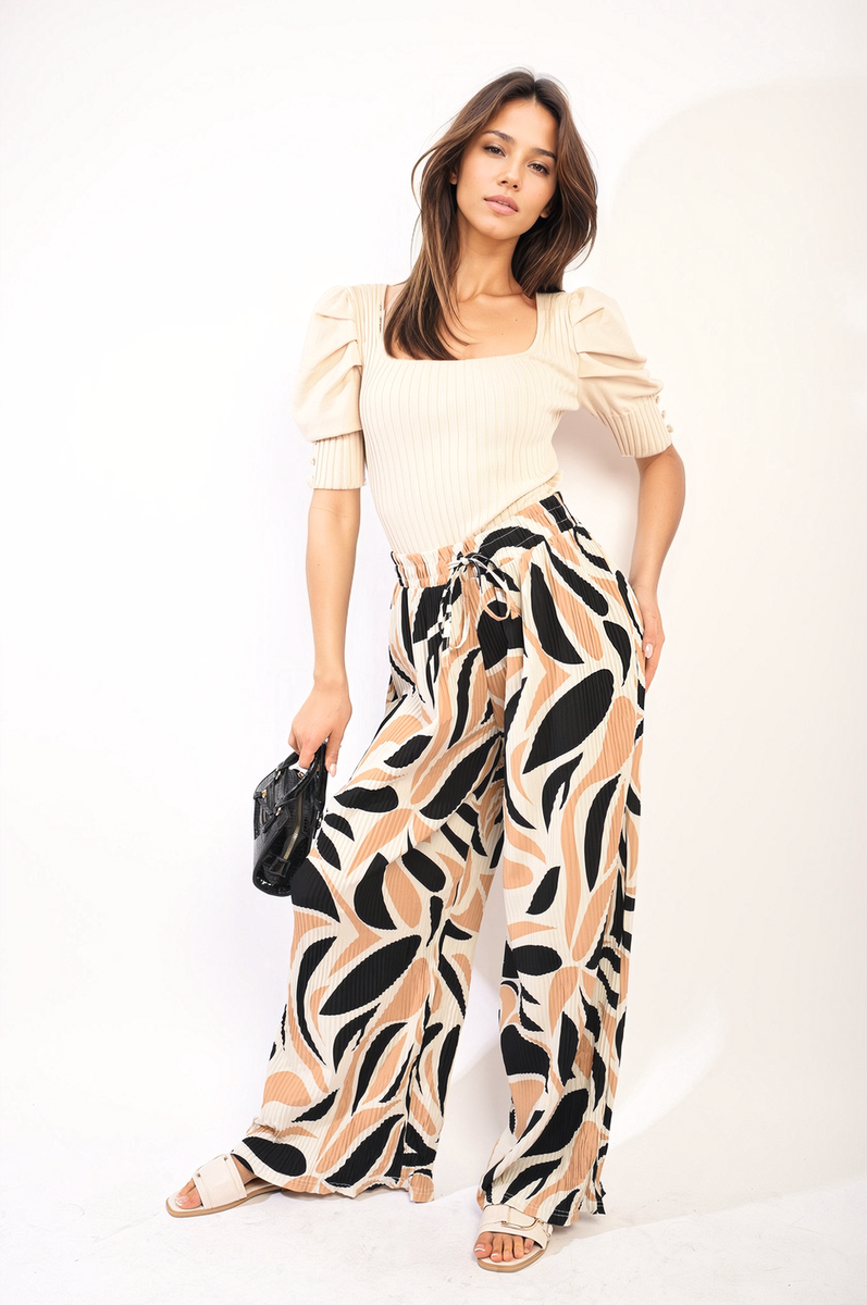 Abstract Pattern Wide Leg Trousers Moda