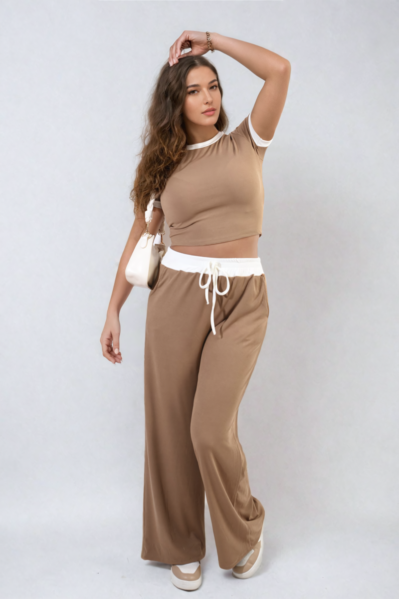 Contrasting Trim Crop Top and Trousers Co-ord Set Moda