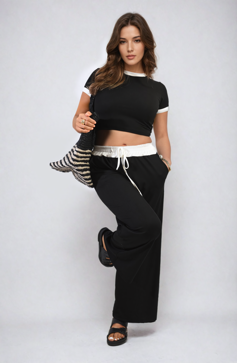 Contrasting Trim Crop Top and Trousers Co-ord Set Moda