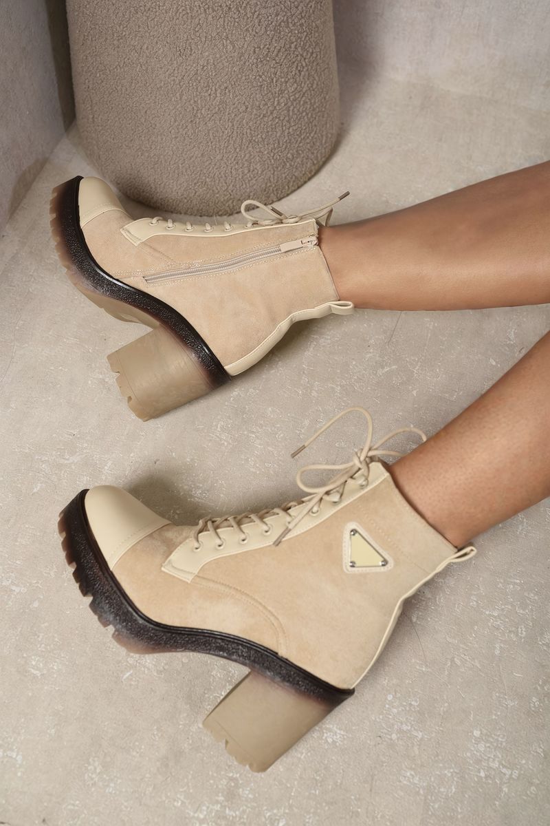 Lace Up Combat Heeled Ankle Boots Moda