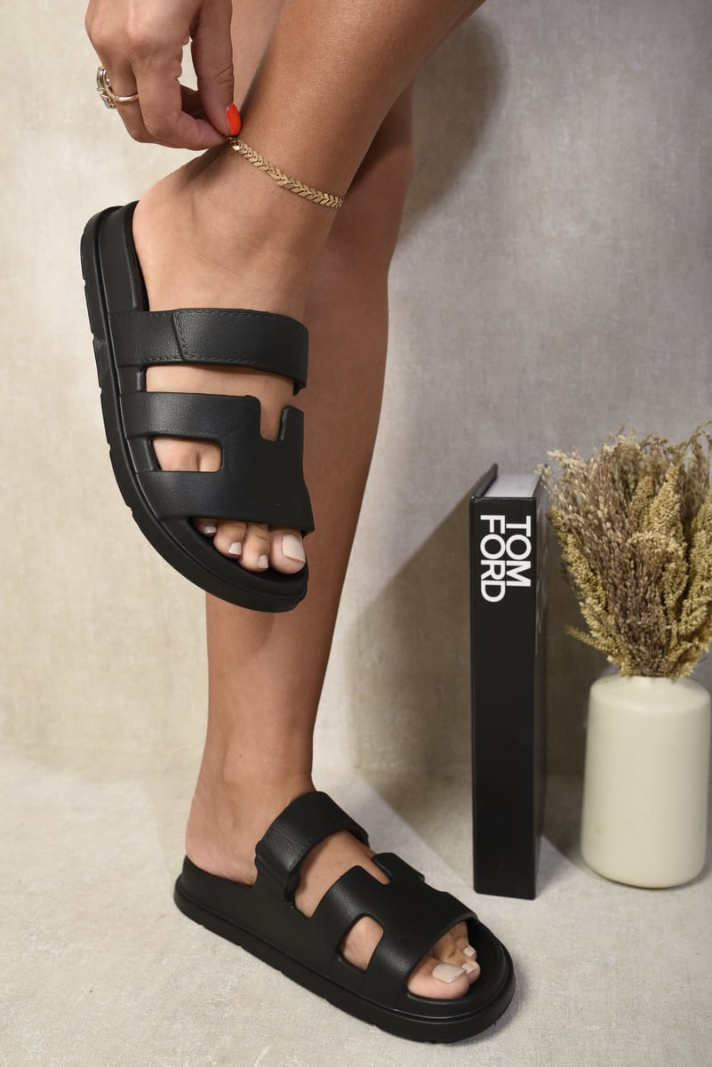 Cut Out Open Toe Strappy Sandals Moda