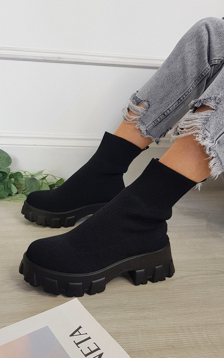 Chunky Sock Boots Moda