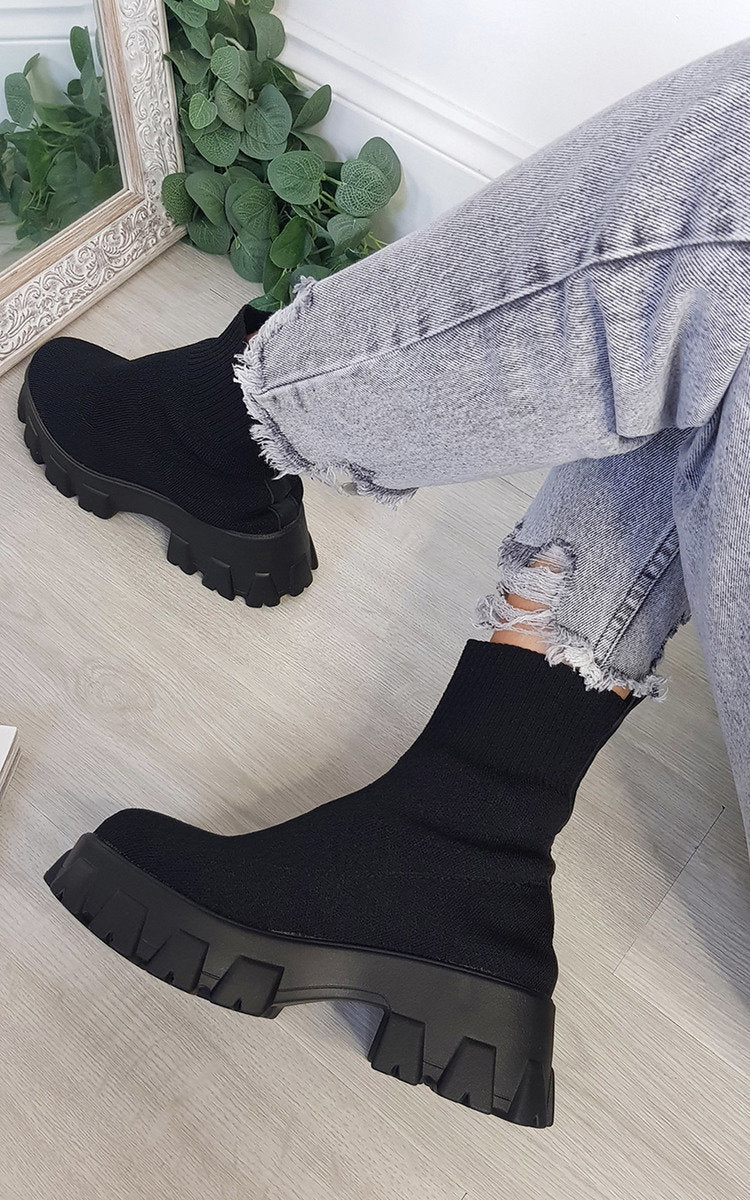 Chunky Sock Boots Moda