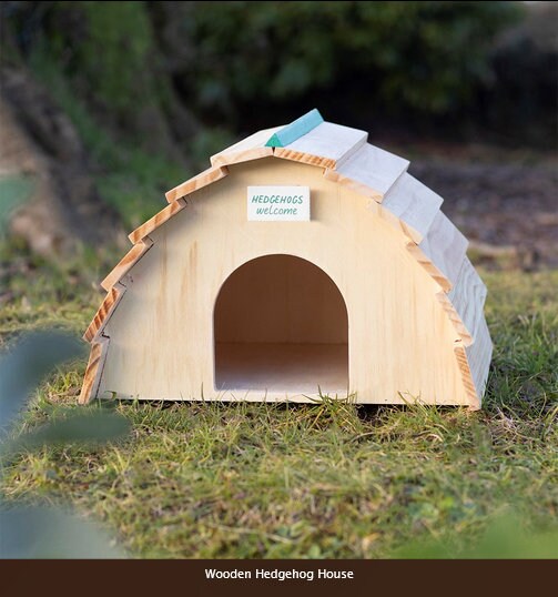 adorable wooden hedgehog houseH20.5cm x W30cm x D30cm Etsy