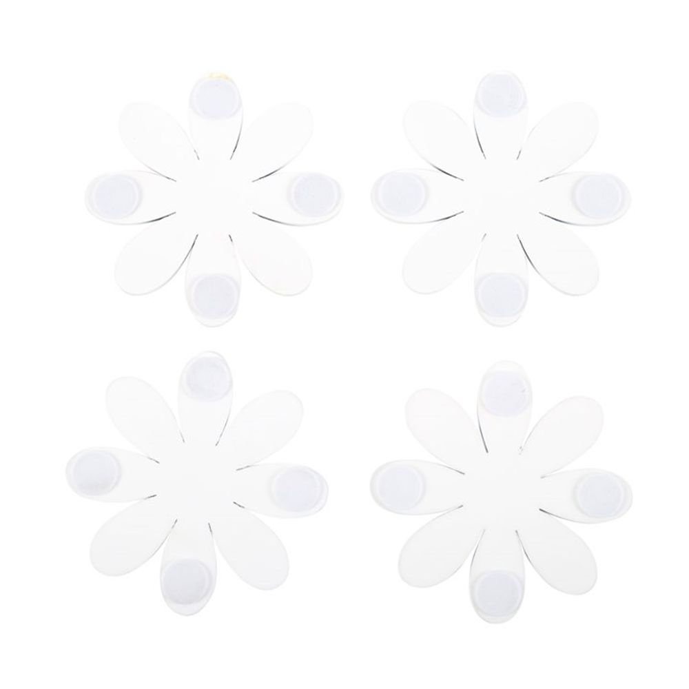 Set of 4 Daisy Shaped Coasters N/A