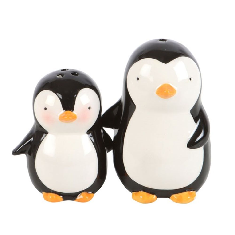 Hugging Penguins Salt and Pepper Shakers N/A