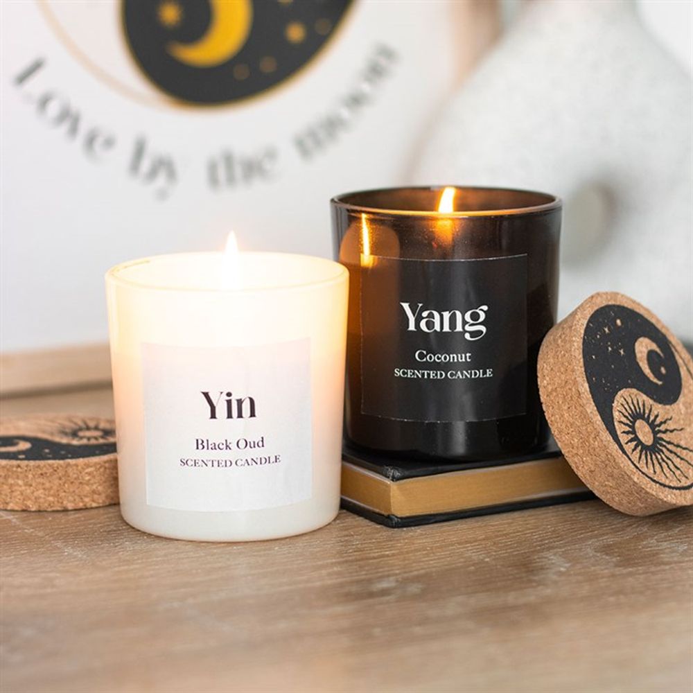 Set of 2 Yin Yang Black Oud and Coconut Candles N/A