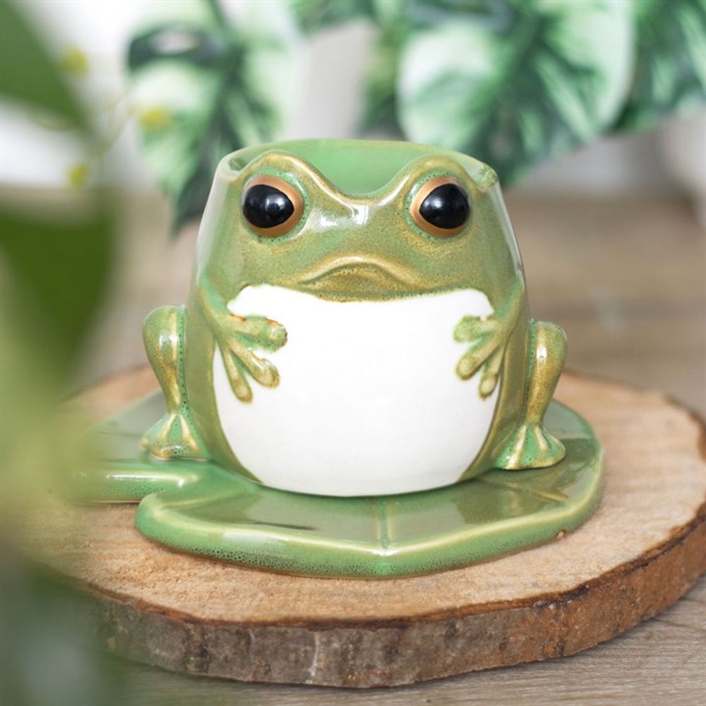 Frog Shaped Oil Burner on Lily Pad N/A