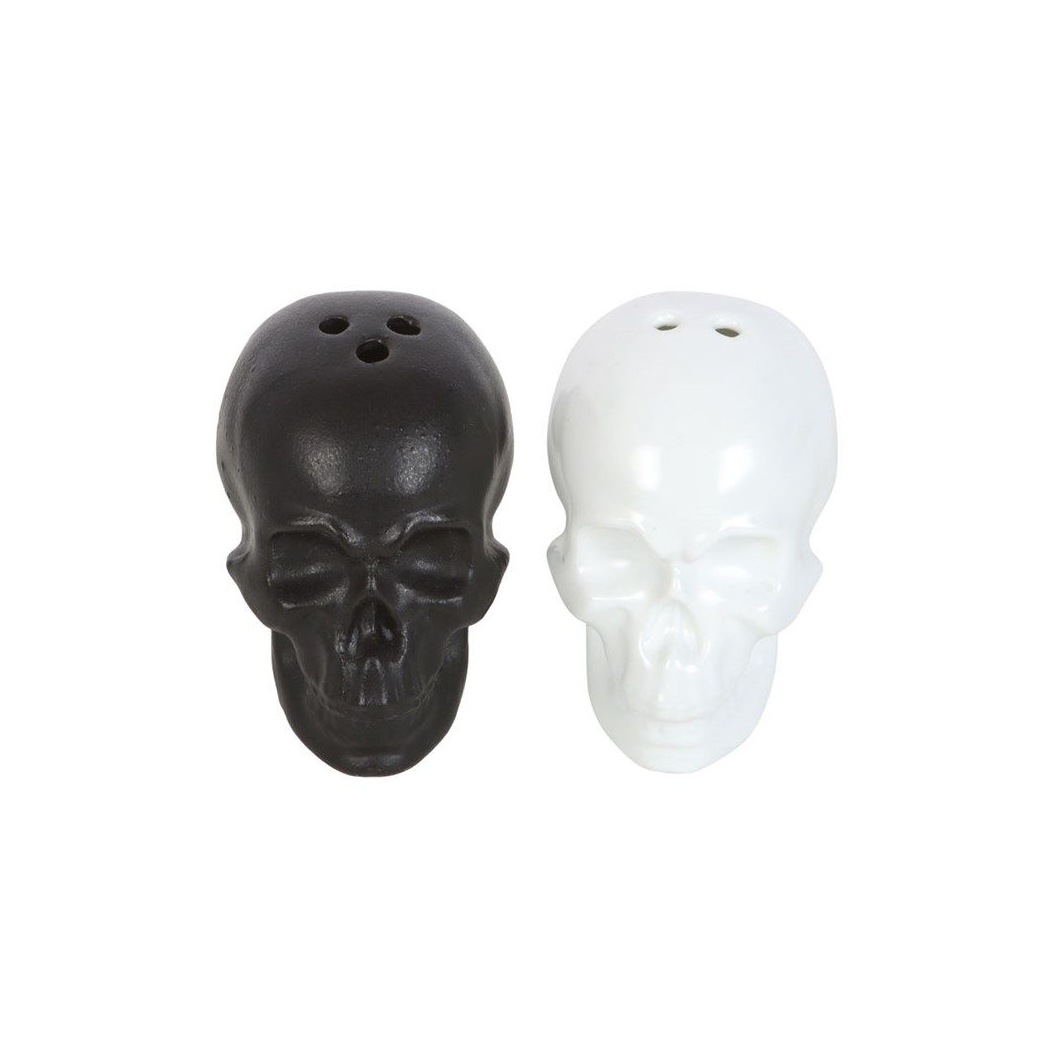 Skull Salt and Pepper Shakers N/A