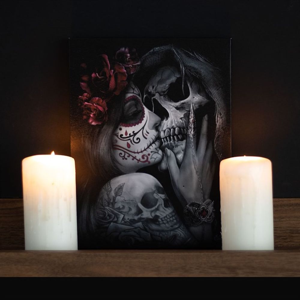 19x25cm Dead Kiss Canvas Plaque by Spiral Direct N/A