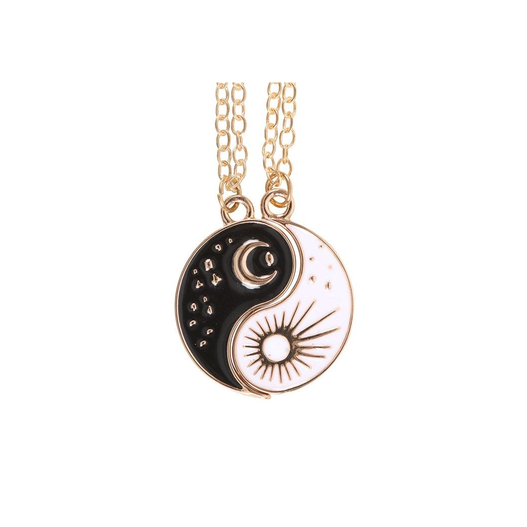 Pair of Yin Yang Best Friend Pendant Necklaces N/A