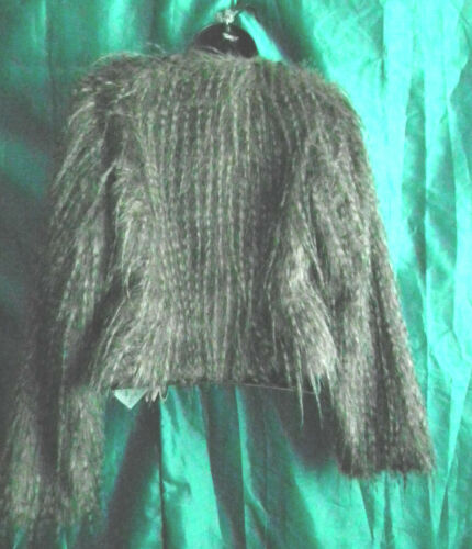 Faux Fur very Shaggy Jacket,owl feather style lined, gorgeus item.size8/10uk. Feather