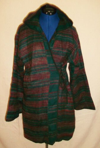 Cashmelon Poncho-pointy hood&toggles-.pINK OR GREEN-snuggly,fleecy warmth. Unbranded