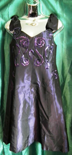 goth New purple taffetta eve/prom/wedding dress.size8-10uk-sequin detail,flared none