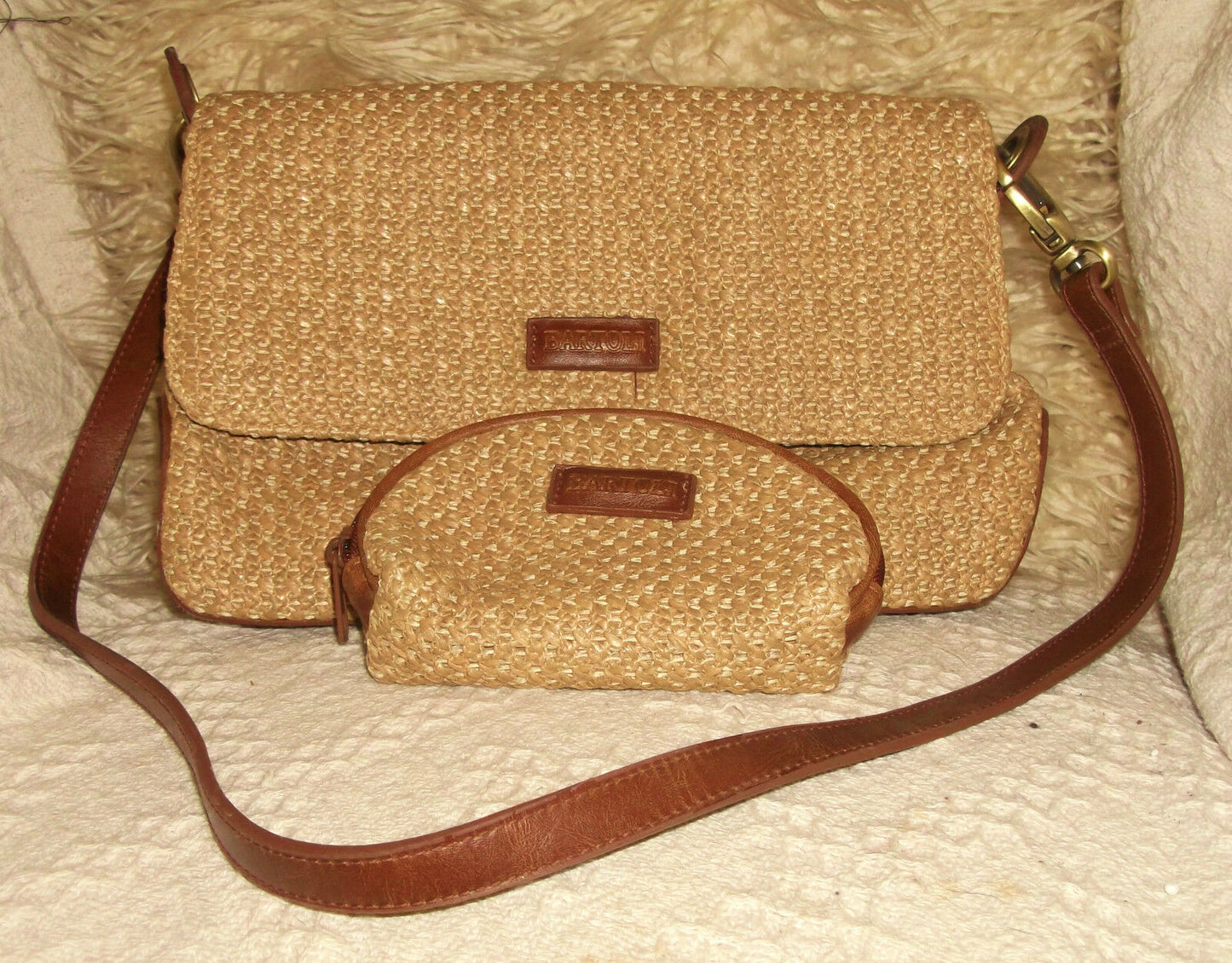 Bertolli weave shoulderbag/handbag& purse. (88) Bertolli