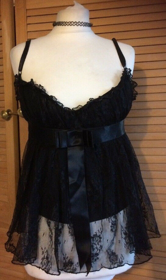 Black Lace Corset Style Top Size 12: Emo/goth ,STRAPPY. SEXY SIZE12 Emo