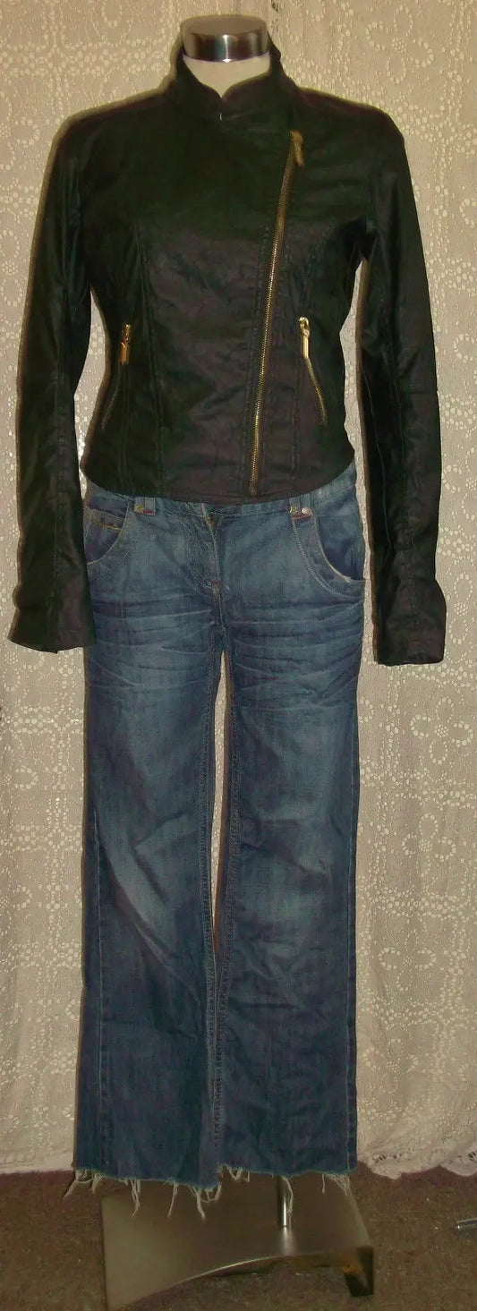 RIVER ISLAND-RELAXED BOOTLEG. WAIST 30".STONEWASH DENIM.CRINKLE JEANS River Island